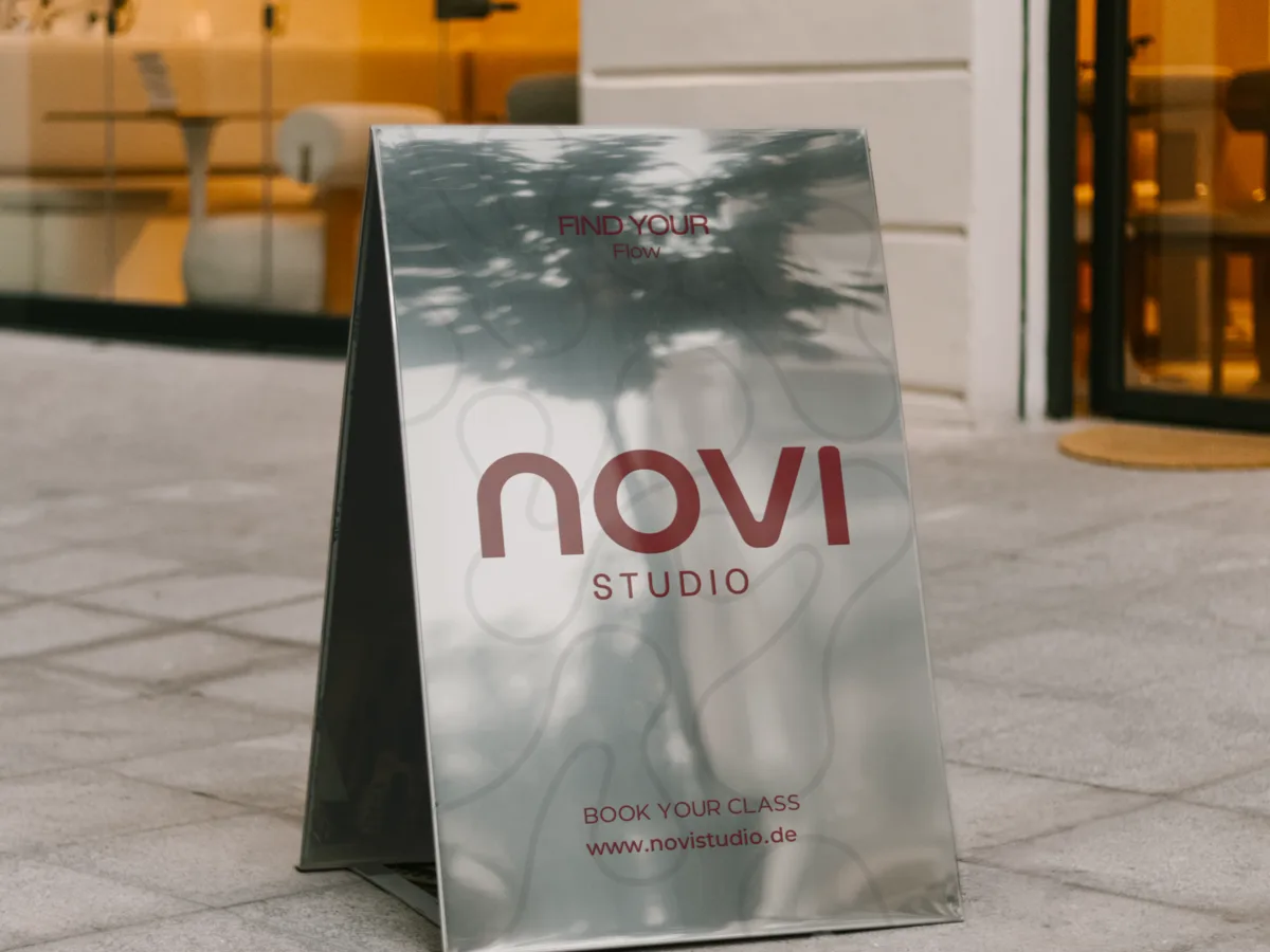Novi Pilates Studio Branding